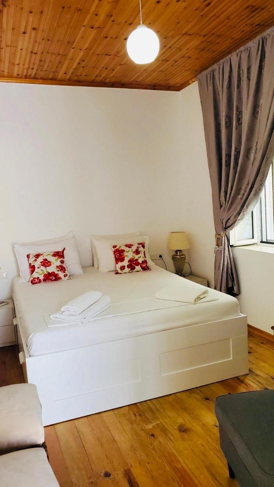 Viktora'S House Apartman Himara Kültér fotó